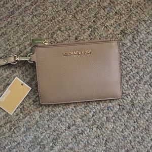 Micheal kors wallet wristlet